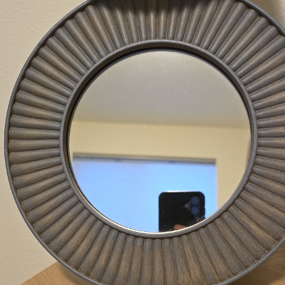 10" Mirror